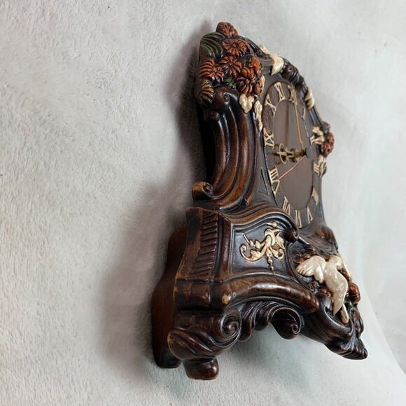 Arnel’s Vintage Hand Painted Wood-Look Ceramic Mantel Victorian Clock 10”H - Picture 4 of 16